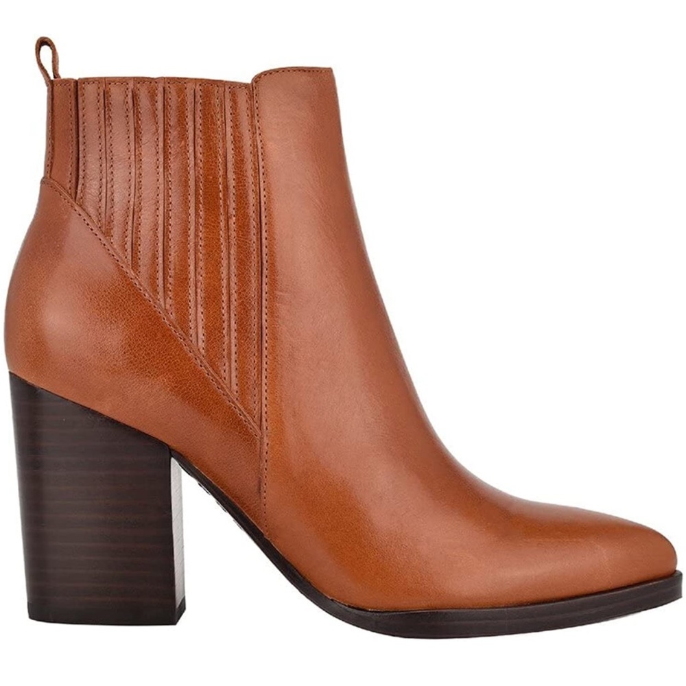 Marc Fisher LTD Women’s Alva Ankle Boot